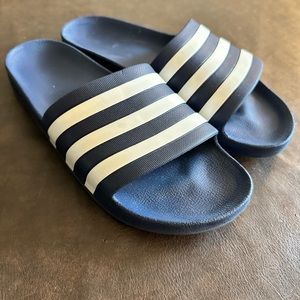 Adidas Adilite Slides